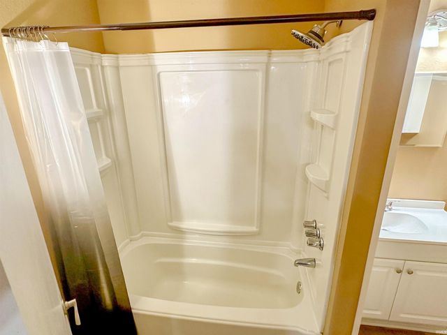 118 S Walnut Street, Ridgeville, IN 47380