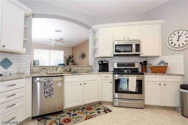 7753 Haverhill CT, Naples, FL 34104