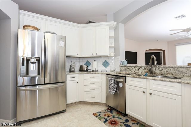 7753 Haverhill CT, Naples, FL 34104