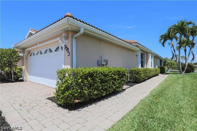 7753 Haverhill CT, Naples, FL 34104