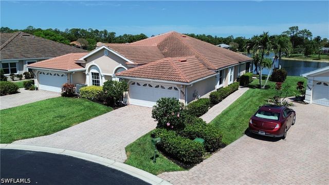7753 Haverhill CT, Naples, FL 34104
