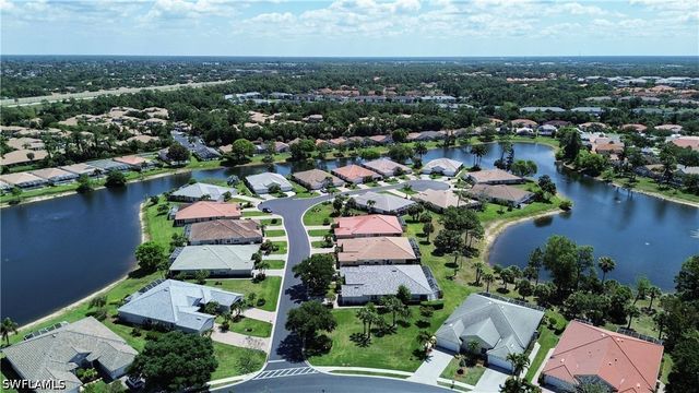 7753 Haverhill CT, Naples, FL 34104