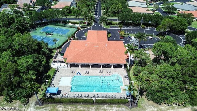 7753 Haverhill CT, Naples, FL 34104