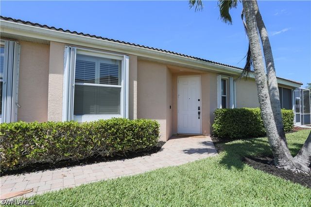 7753 Haverhill CT, Naples, FL 34104