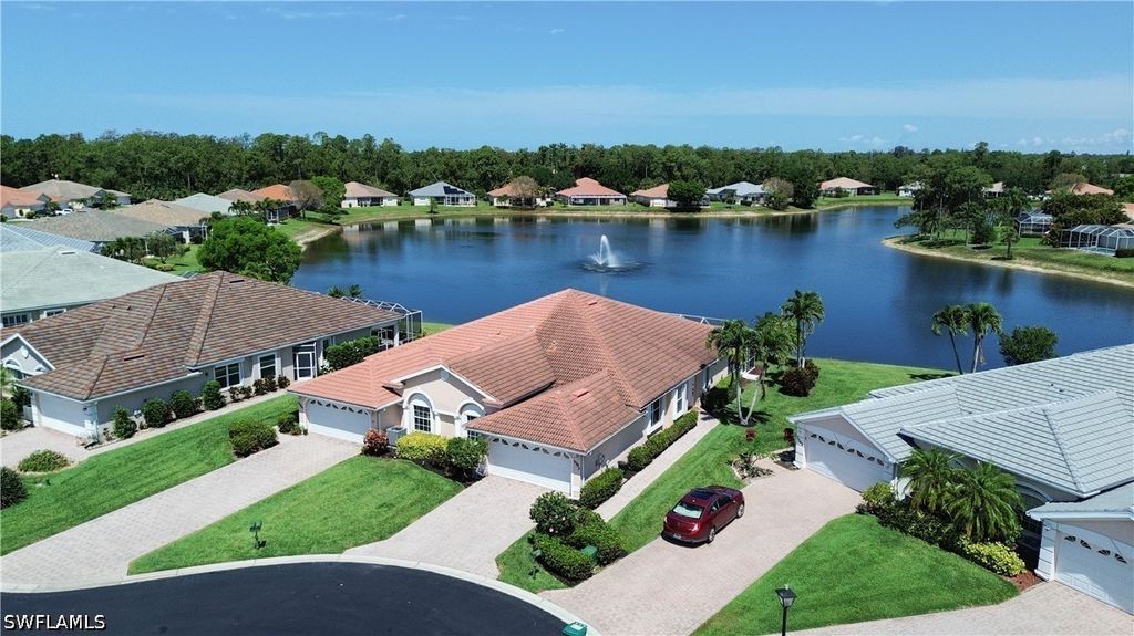 7753 Haverhill CT, Naples, FL 34104