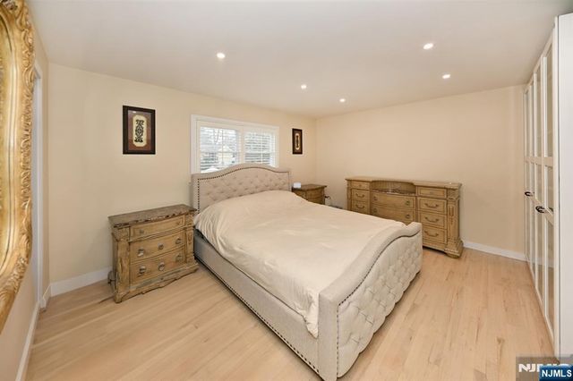 83 Cottage Place, Westwood, NJ 07675