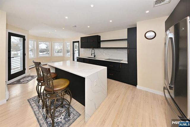 83 Cottage Place, Westwood, NJ 07675