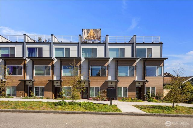 9624 Linden Avenue N, Seattle, WA 98103