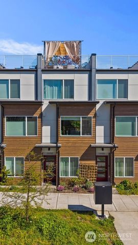 9624 Linden Avenue N, Seattle, WA 98103