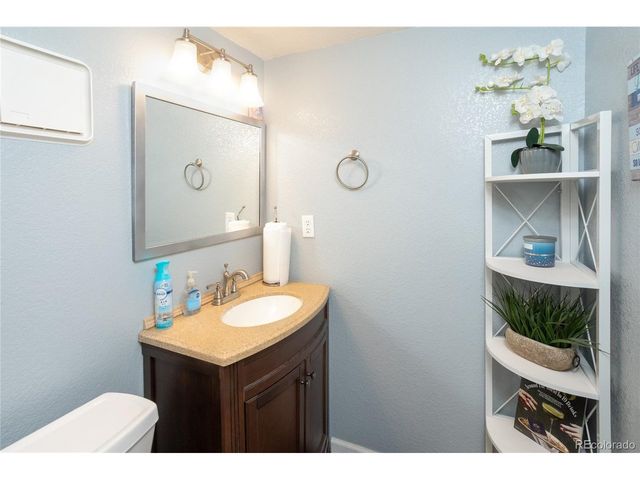 3404 S Ouray Way, Aurora, CO 80013