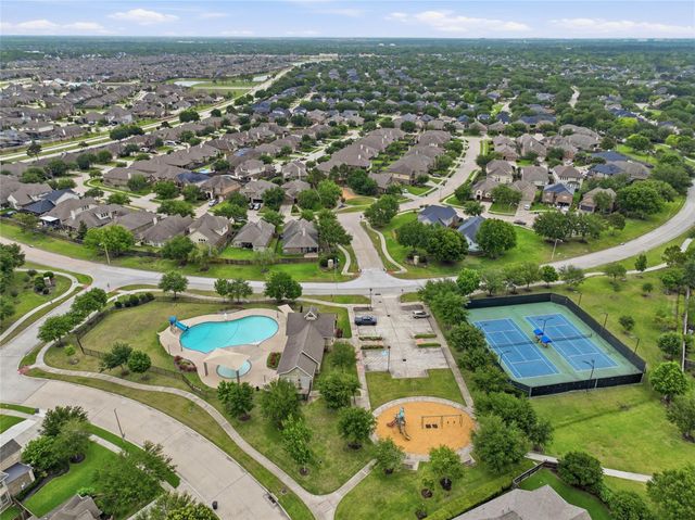 6163 Sheffield Lane, League City, TX 77573