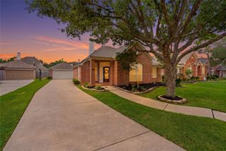 6163 Sheffield Lane, League City, TX 77573