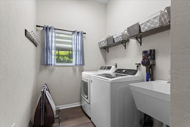 7710 NW 38TH PLACE, Gainesville, FL 32606