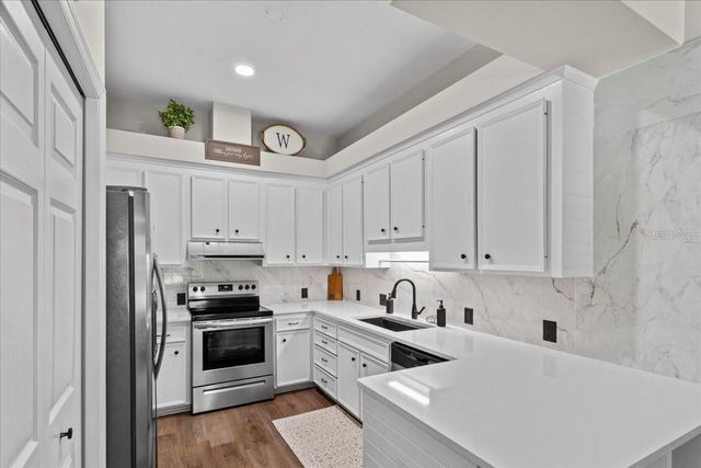 7710 NW 38TH PLACE, Gainesville, FL 32606
