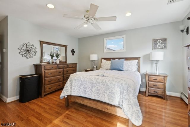 21 Rowe St, Bloomfield Twp., NJ 07003