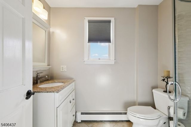 21 Rowe St, Bloomfield Twp., NJ 07003