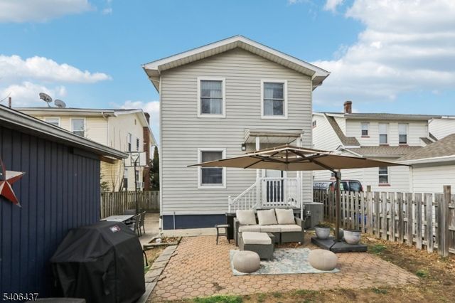 21 Rowe St, Bloomfield Twp., NJ 07003