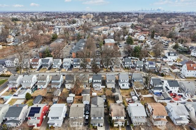 21 Rowe St, Bloomfield Twp., NJ 07003