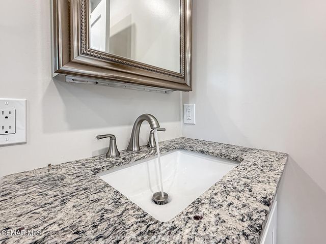 11432 Acala Avenue, San Fernando, CA 91340