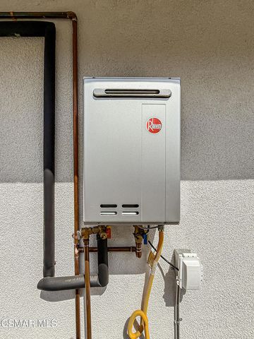 11432 Acala Avenue, San Fernando, CA 91340