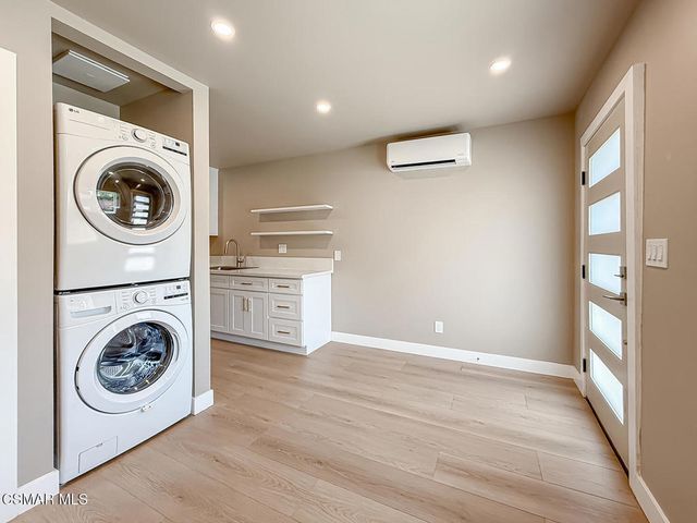 11432 Acala Avenue, San Fernando, CA 91340