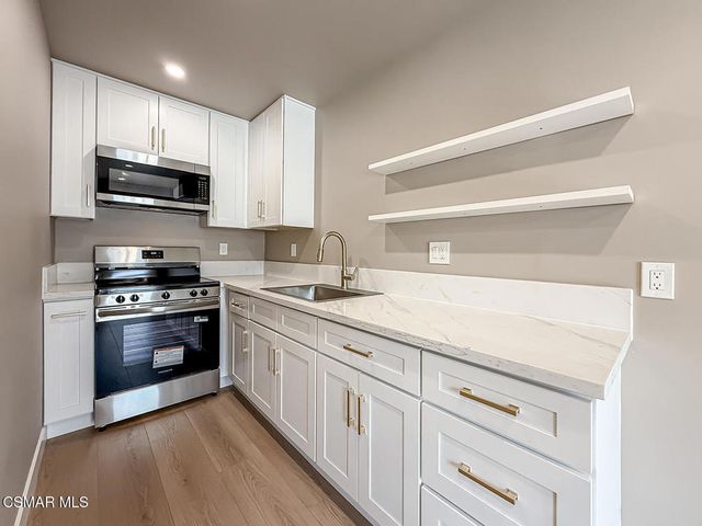 11432 Acala Avenue, San Fernando, CA 91340