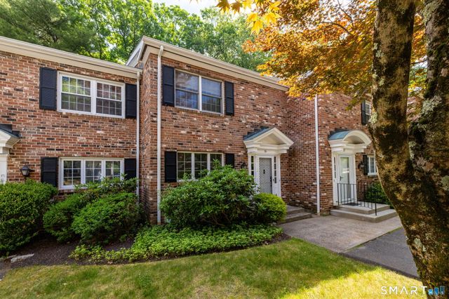 16 Tunxis Village 16, Farmington, CT 06032