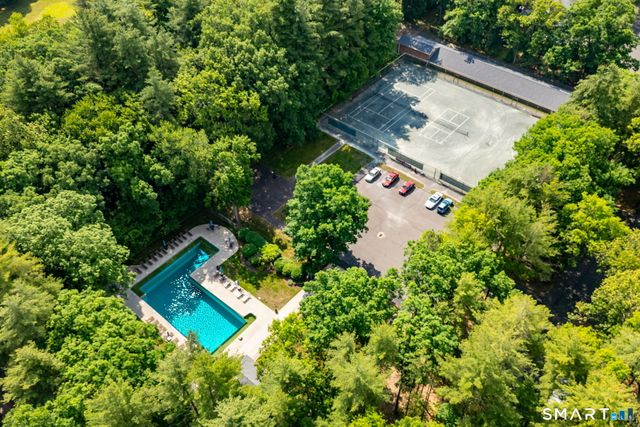 16 Tunxis Village 16, Farmington, CT 06032