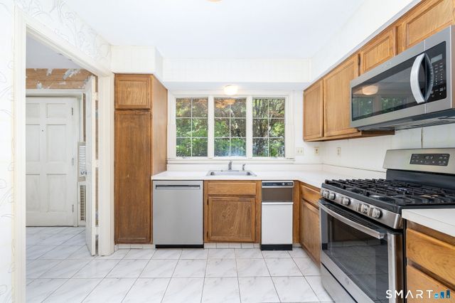 16 Tunxis Village 16, Farmington, CT 06032