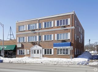 790 Lee Street 2, Des Plaines, IL 60016