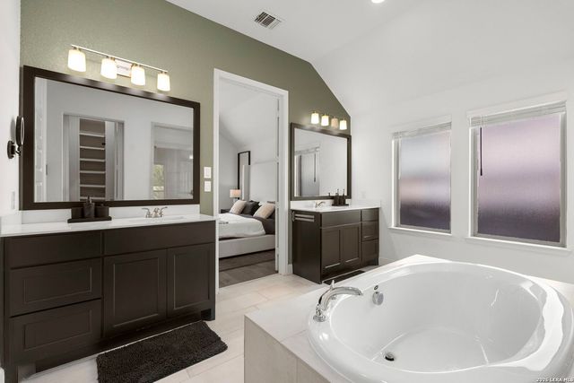 1919 Dalhart, San Antonio, TX 78253