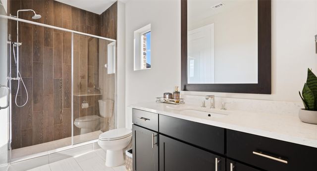 1411 Town Creek DR 4, Austin, TX 78741
