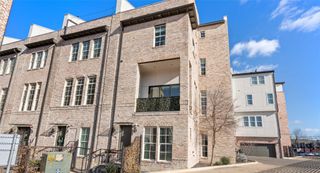 1411 Town Creek DR 4, Austin, TX 78741