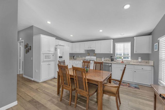 22840 Sterling Avenue 151, Palm Springs, CA 92262