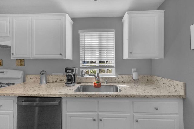 22840 Sterling Avenue 151, Palm Springs, CA 92262