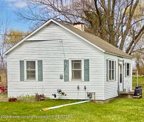 3137 Lansing Road, Charlotte, MI 48813