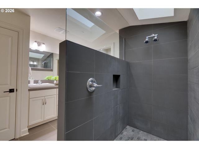 29276 Sw COSTA Cir E, Wilsonville, OR 97070