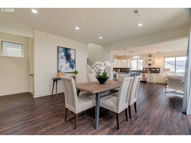 29276 Sw COSTA Cir E, Wilsonville, OR 97070