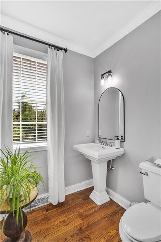 408 Honey Locust Dr, Cranberry Twp, PA 16066