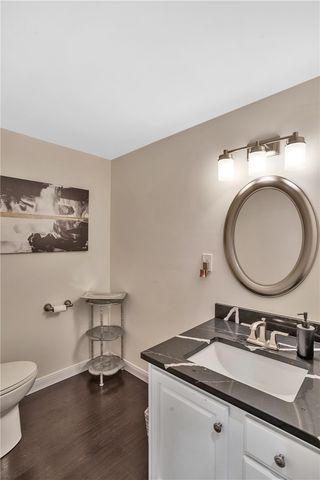 408 Honey Locust Dr, Cranberry Twp, PA 16066