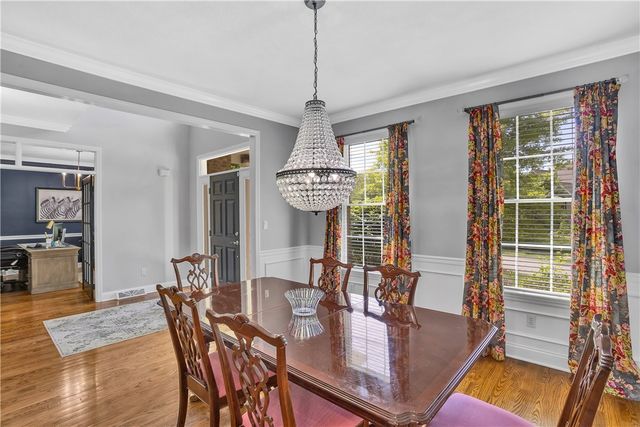 408 Honey Locust Dr, Cranberry Twp, PA 16066