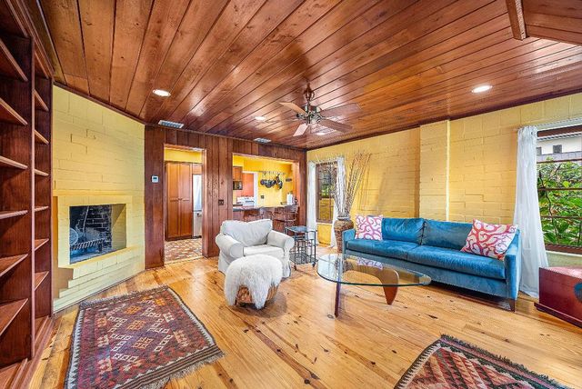 334 Palm Trail, Delray Beach, FL 33483