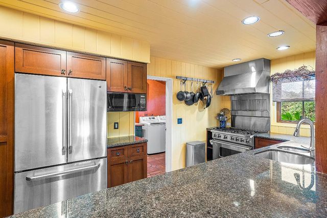 334 Palm Trail, Delray Beach, FL 33483