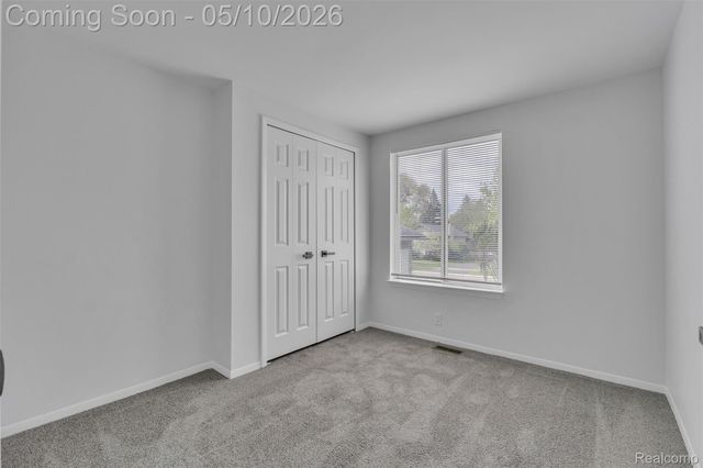 854 Estes Court, Waterford Charter Township, MI 48327