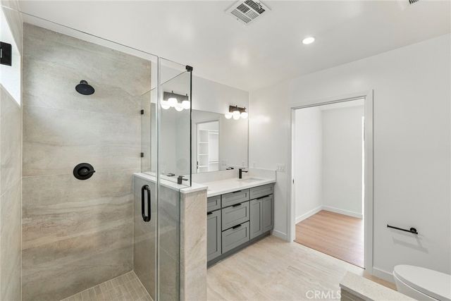 176 N Catalina Ave 404, Pasadena, CA 91106