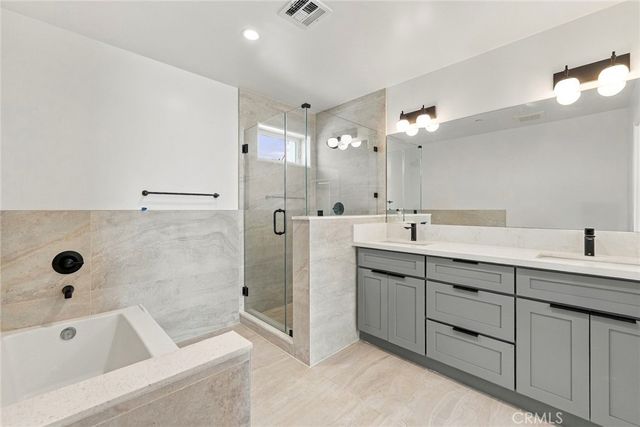 176 N Catalina Ave 404, Pasadena, CA 91106