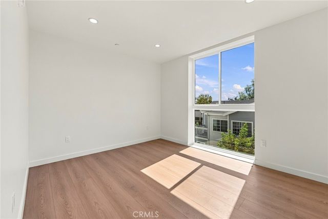 176 N Catalina Ave 404, Pasadena, CA 91106