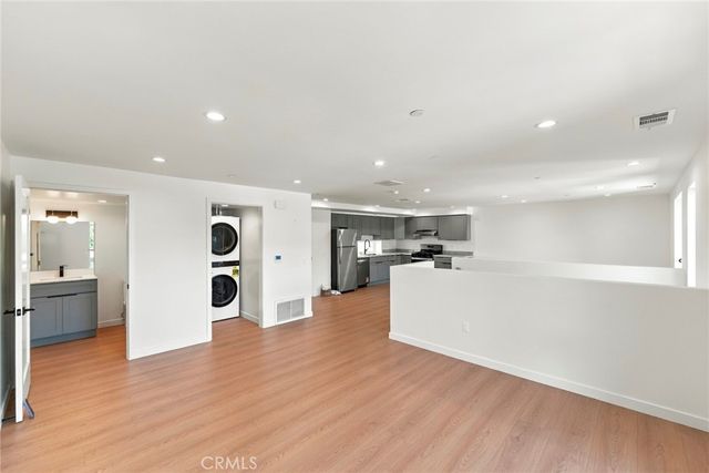 176 N Catalina Ave 404, Pasadena, CA 91106