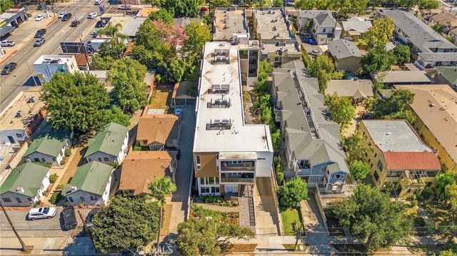 176 N Catalina Ave 404, Pasadena, CA 91106