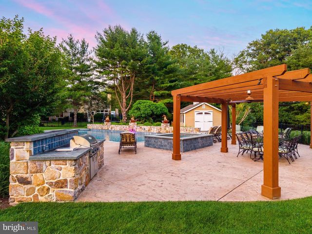 504 HOBBY HORSE HILL, Lower Gwynedd, PA 19002